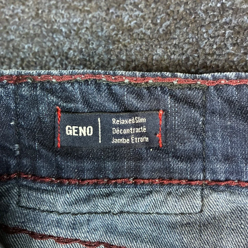 True Religion Geno Jeans Mens 31 [33x33] Relaxed Slim Super T No Flap Red Stitch
